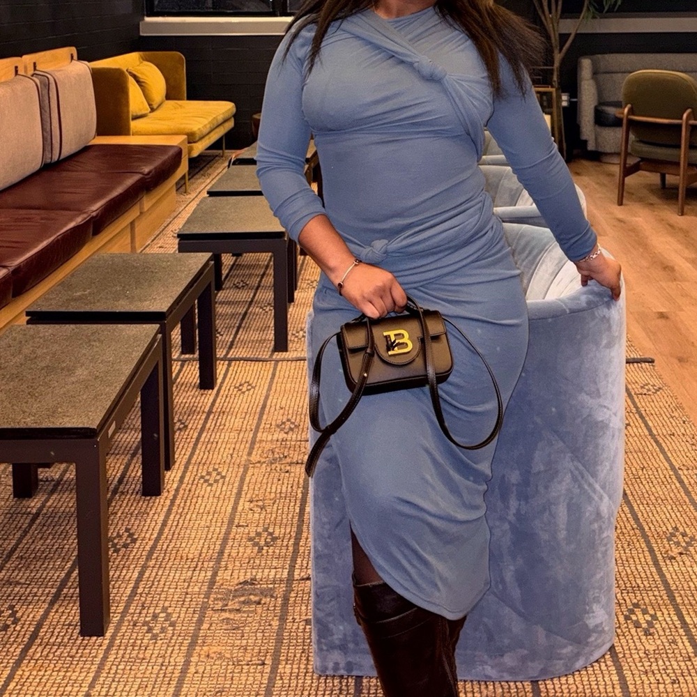 Zara Elegant Blue Long Sleeve Dress